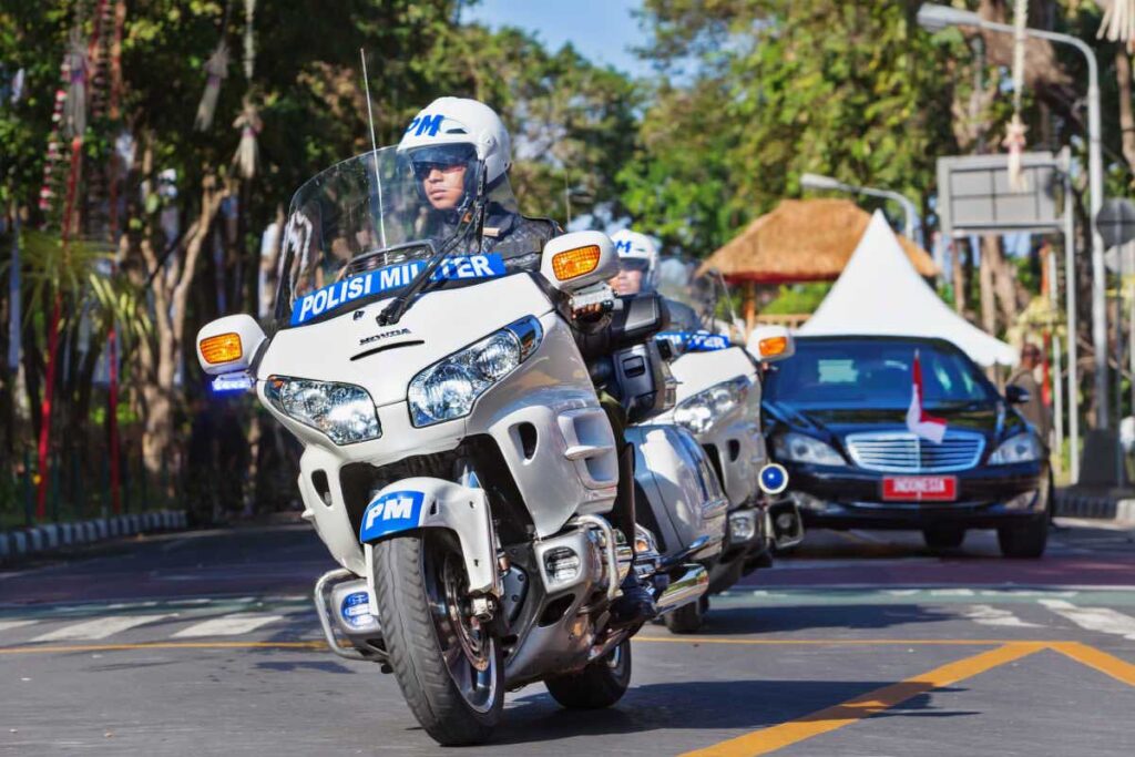 police escort